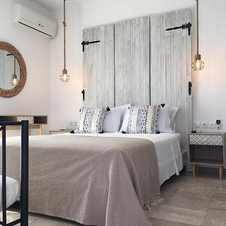 Anastasia Luxury Suites 2 Толон Екстериор снимка