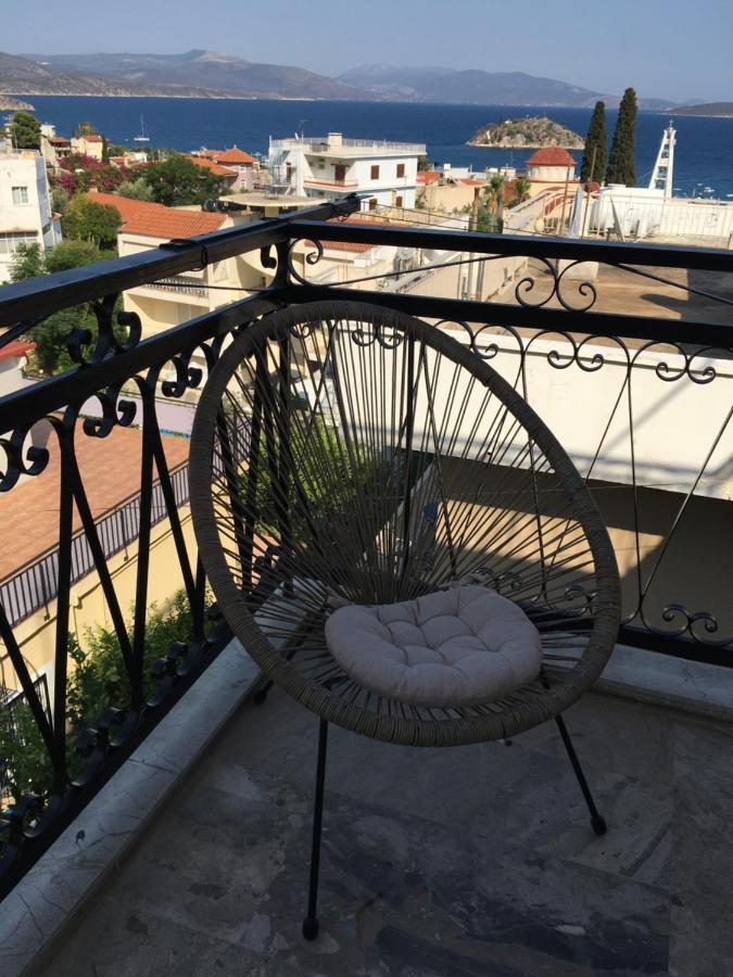 Anastasia Luxury Suites 2 Толон Екстериор снимка