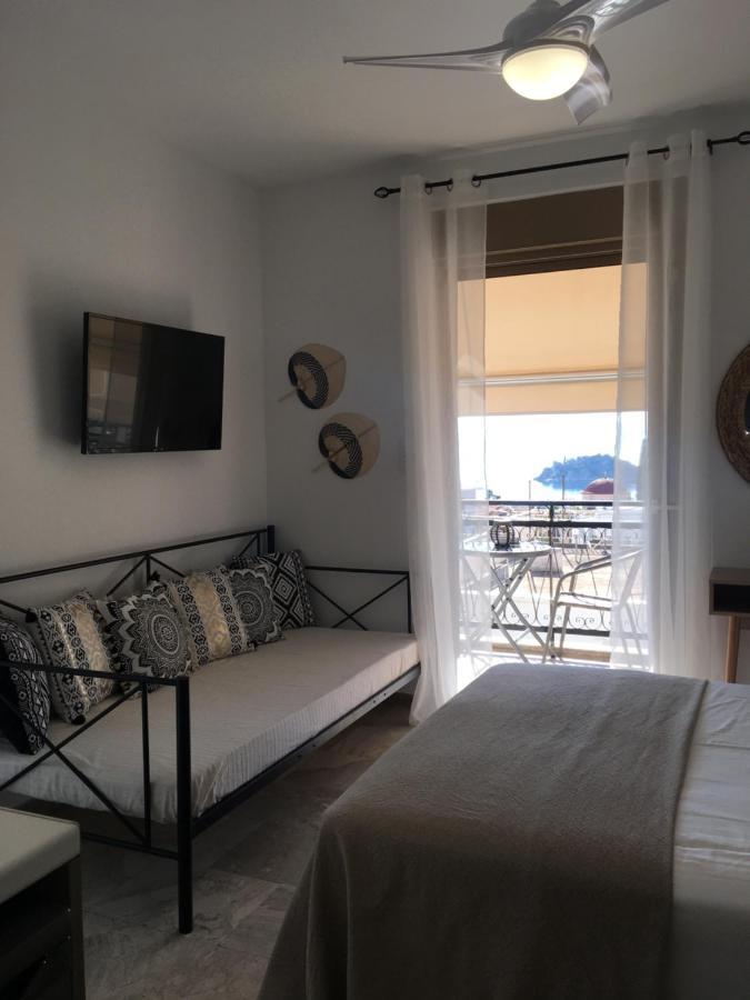 Anastasia Luxury Suites 2 Толон Екстериор снимка